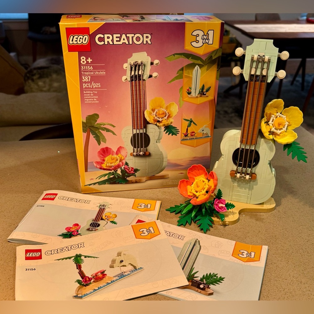 Lego Creator 3-in-1 Tropical Ukulele 31156